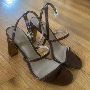 Mix no. 6 brown swanky sandles